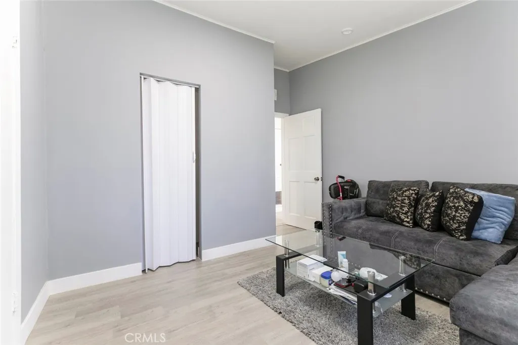 7700 Goodland Avenue, North Hollywood, California 91605 home-pic-32